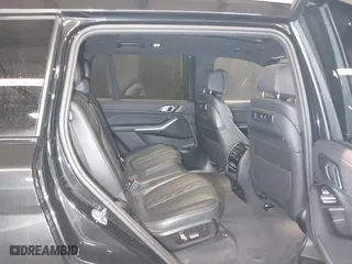 2022 BMW X7 xDrive40i with VIN 5UXCW2C08N9L04696, listed as a IAAI auction lot 41207847 with 44,986 mi miles. Bid and sale history available at carsss.com. Image 8.