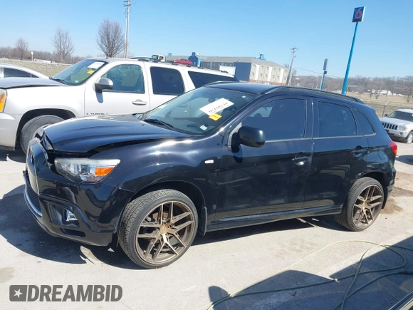 2011 Mitsubishi Outlander SE with VIN JA4AR4AU9BZ015804, listed as a IAAI auction lot 41749170 with 87,967 mi miles and . Bid and sale history available at DreamBid. Image 14.