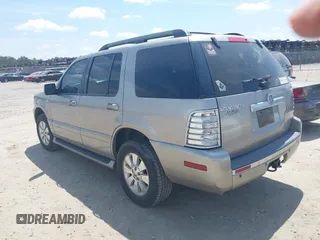 2008 Mercury Mountaineer with VIN 4M2EU37E28UJ00144, listed as a IAAI auction lot 42036528 with Not provided miles and . Bid and sale history available at DreamBid. Image 3.