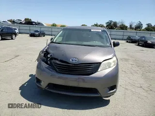 2012 Toyota Sienna с VIN 5TDZK3DC0CS190388, выставлен на аукционе Copart как лот 58564315 с пробегом 256 936 миль миль и Списание • Salvage title. История ставок и продаж доступна на DreamBid. Изображение 14.