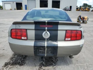 2008 Ford Mustang Deluxe with VIN 1ZVHT80N985139981, listed as a Copart auction lot 62411995 with 235,999 mi miles and Salvage title. Bid and sale history available at DreamBid. Image 6.