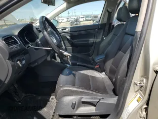 2013 Volkswagen Jetta TDI w/Sunroof & Nav с VIN 3VWPL7AJ5DM647564, выставлен на аукционе Copart как лот 58786495 с пробегом 226 456 миль миль и Списание • Salvage title. История ставок и продаж доступна на DreamBid. Изображение 7.