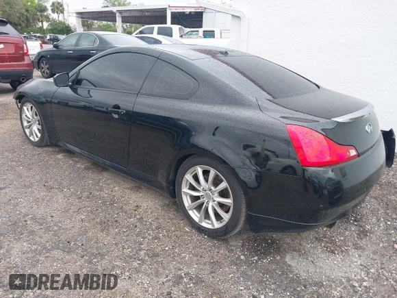 2011 Infiniti G37 x with VIN JN1CV6EL7BM262004, listed as a IAAI auction lot 41727817 with 88,081 mi miles and . Bid and sale history available at DreamBid. Image 3.