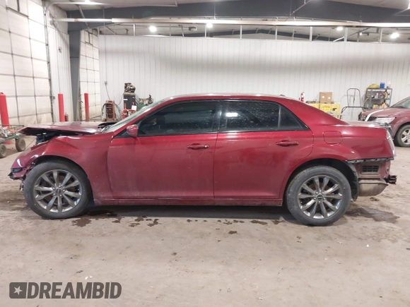 2014 Chrysler 300 with VIN 2C3CCAGG4EH361509, listed as a IAAI auction lot 41334576 with 126,777 mi miles. Bid and sale history available at carsss.com. Image 15.