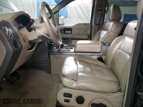 2005 Ford F-150 XLT с VIN 1FTPW14535FA77412, выставлен на аукционе Copart как лот 54566805 с пробегом 250 586 миль миль и Чистый • Clean title. История ставок и продаж доступна на DreamBid. Изображение 7.