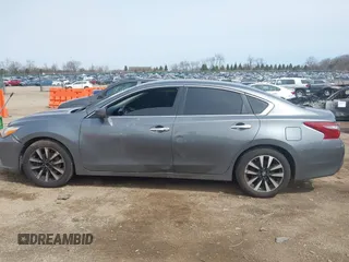 2018 Nissan Altima SR with VIN 1N4AL3AP1JC115513, listed as a IAAI auction lot 41939090 with 118,215 mi miles and . Bid and sale history available at DreamBid. Image 14.