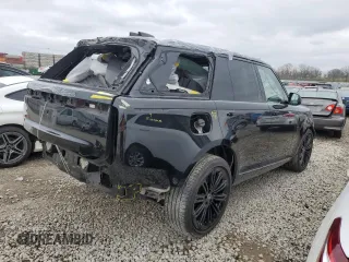 2023 Land Rover Range Rover SE z VIN SALKP9E72PA084611, wystawiony jako Copart lot #52791615 z przebiegiem Nie podano mil oraz Szkoda całkowita • Salvage title. Historia ofert i sprzedaży dostępna na DreamBid. Obrazek 3.