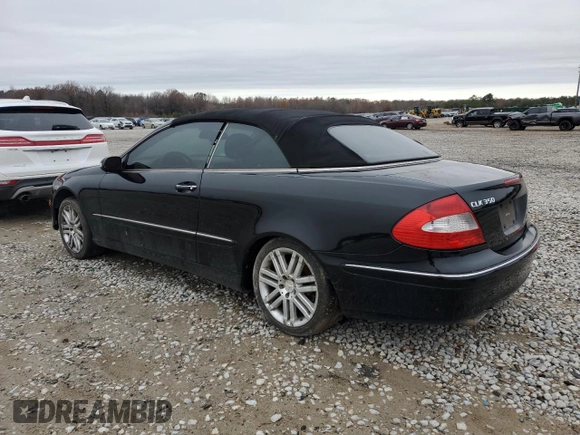 2008 Mercedes-Benz CLK 350 с VIN WDBTK56F88F246009, выставлен на аукционе Copart как лот 43073965 с пробегом 161 324 миль миль и Списание • Salvage title. История ставок и продаж доступна на DreamBid. Изображение 2.