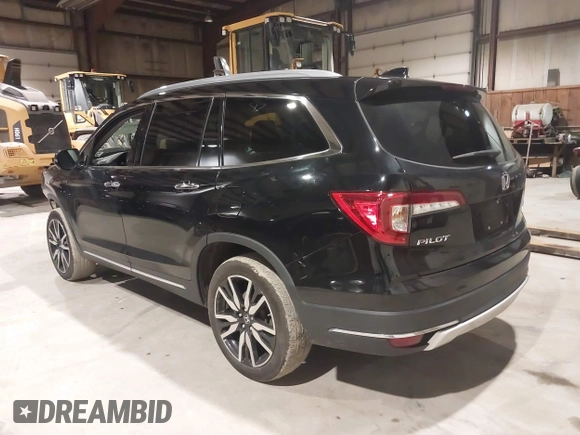 2020 Honda Pilot Touring 7-Passenger with VIN 5FNYF6H63LB032301, listed as a IAAI auction lot 38419333 with 50,433 mi miles and . Bid and sale history available at carsss.com. Image 3.
