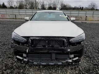 2023 BMW i4 eDrive40 with VIN WBY73AW01PFP77943, listed as a Copart auction lot 39385944 with 8,390 mi miles. Bid and sale history available at carsss.com. Image 5.