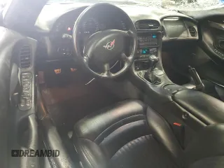 2002 Chevrolet Corvette with VIN 1G1YY32G425105016, listed as a Copart auction lot 58575714 with 33,152 mi miles and Salvage Title. Bid and sale history available at carsss.com. Image 8.