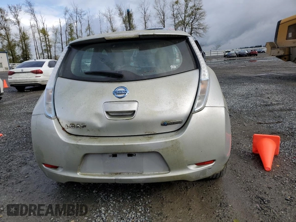 2013 Nissan LEAF SV with VIN 1N4AZ0CPXDC400189, listed as a Copart auction lot 52255275 with 62,588 mi miles and Clean Title. Bid and sale history available at carsss.com. Image 6.