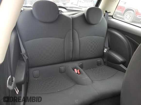 2012 MINI Hardtop with VIN WMWSU3C51CT259005, listed as a Copart auction lot 60710015 with 84,218 mi miles and Salvage title. Bid and sale history available at DreamBid. Image 10.