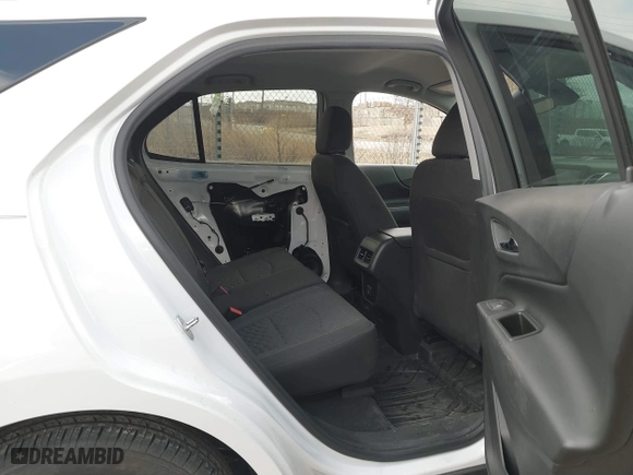 2020 Chevrolet Equinox LT with VIN 3GNAXTEV3LL256461, listed as a IAAI auction lot 41859943 with 59,290 mi miles. Bid and sale history available at carsss.com. Image 8.