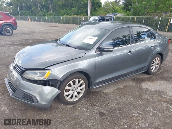 2014 Volkswagen Jetta SE with VIN 3VWD07AJ9EM277085, listed as a IAAI auction lot 42531957 with 171,613 mi miles and . Bid and sale history available at DreamBid. Image 2.