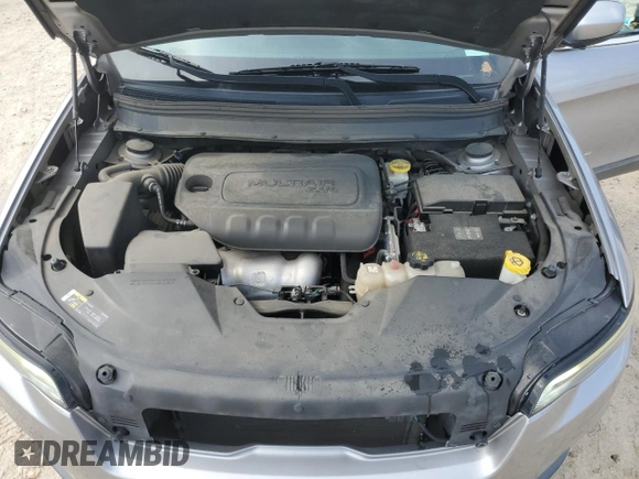 2019 Jeep Cherokee Limited with VIN 1C4PJLDB2KD324295, listed as a Copart auction lot 60706455 with 103,551 mi miles and Non repairable. Bid and sale history available at DreamBid. Image 11.