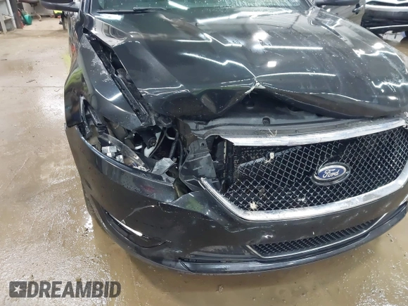 2015 Ford Taurus SHO с VIN 1FAHP2KT7FG188362, выставлен на аукционе IAAI как лот 42313534 с пробегом 88 415 миль миль и . История ставок и продаж доступна на DreamBid. Изображение 6.