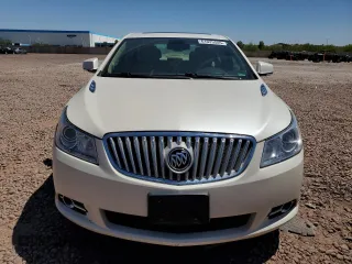 2012 Buick LaCrosse Premium 1 z VIN 1G4GD5ER3CF275477, wystawiony jako Copart lot #61025545 z przebiegiem 139 252 mil mil oraz Szkoda całkowita • Salvage title. Historia ofert i sprzedaży dostępna na DreamBid. Obrazek 5.