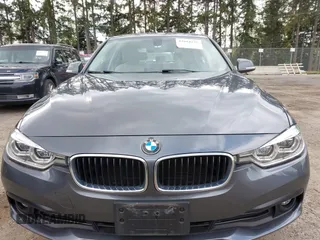 2018 BMW 3 Series 320i xDrive with VIN WBA8E5G53JNV03333, listed as a IAAI auction lot 42018275 with 45,950 mi miles. Bid and sale history available at carsss.com. Image 12.