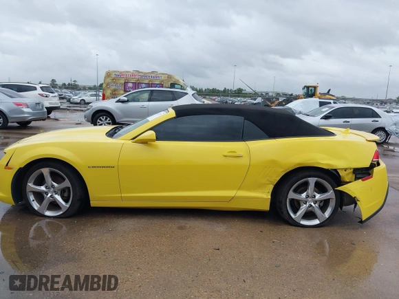 2015 Chevrolet Camaro LT with VIN 2G1FF3D3XF9221515, listed as a IAAI auction lot 41017371 with 118,438 mi miles. Bid and sale history available at carsss.com. Image 13.