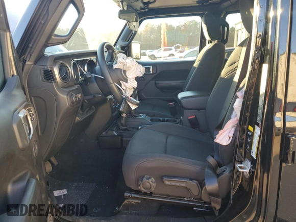 2022 Jeep Wrangler Unlimited High Tide with VIN 1C4HJXDG0NW247152, listed as a Copart auction lot 82371674 with 32,417 mi miles and Salvage Title. Bid and sale history available at DreamBid. Image 7.
