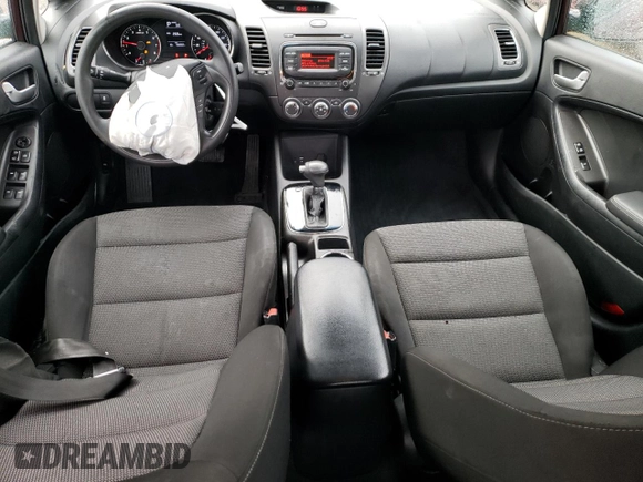 2017 Kia Forte LX with VIN 3KPFK4A75HE040455, listed as a Copart auction lot 85940524 with 158,902 mi miles and Non Repairable. Bid and sale history available at carsss.com. Image 8.