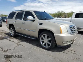 2009 Cadillac Escalade z VIN 1GYFK23229R284067, wystawiony jako Copart lot #55774135 z przebiegiem 160 978 mil mil oraz Szkoda całkowita • Salvage title. Historia ofert i sprzedaży dostępna na DreamBid. Obrazek 4.