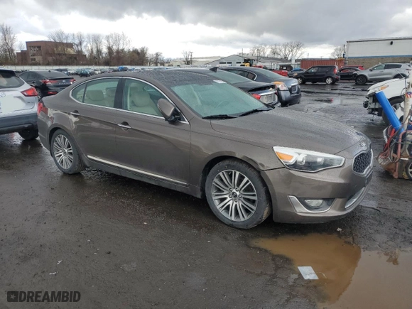 2014 Kia Cadenza Premium with VIN KNALN4D72E5148932, listed as a Copart auction lot 52035005 with 161,652 mi miles and Clean Title. Bid and sale history available at carsss.com. Image 4.