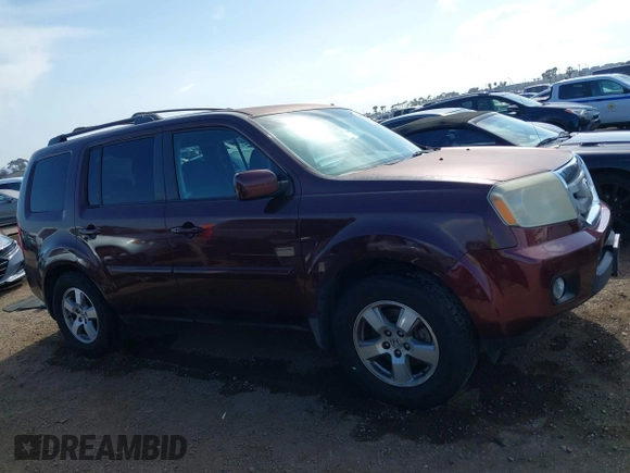 2010 Honda Pilot EX with VIN 5FNYF3H48AB001541, listed as a IAAI auction lot 41990756 with 171,618 mi miles and . Bid and sale history available at carsss.com. Image 13.