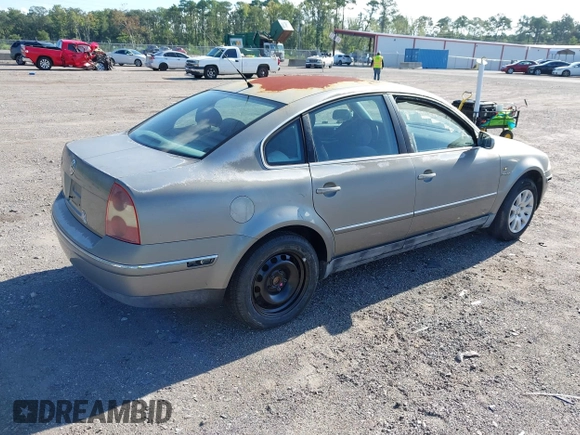 2001 Volkswagen Passat GLS z VIN WVWPD63B51P198425, wystawiony jako IAAI lot #42734511 z przebiegiem Nie podano mil oraz . Historia ofert i sprzedaży dostępna na DreamBid. Obrazek 4.