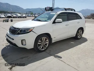 2014 Kia Sorento SX Limited z VIN 5XYKWDA7XEG549961, wystawiony jako Copart lot #59691425 z przebiegiem 146 062 mil mil oraz Szkoda całkowita • Salvage title. Historia ofert i sprzedaży dostępna na DreamBid. Obrazek 1.
