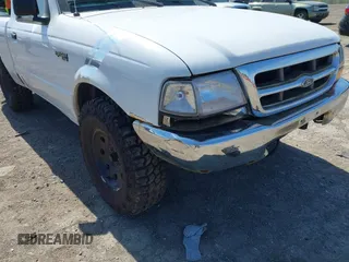 2000 Ford Ranger XL with VIN 1FTYR10V8YTA99803, listed as a IAAI auction lot 42113776 with 149,396 mi miles. Bid and sale history available at carsss.com. Image 12.