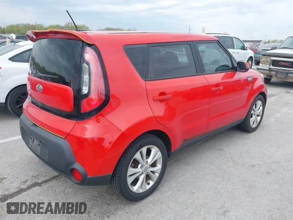 2015 Kia Soul + with VIN KNDJP3A50F7782165, listed as a IAAI auction lot 42035709 with 168,956 mi miles. Bid and sale history available at carsss.com. Image 4.