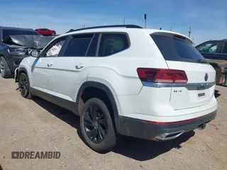 2022 Volkswagen Atlas SE z VIN 1V2JR2CA9NC542633, wystawiony jako IAAI lot #41853622 z przebiegiem 78 261 mil mil oraz . Historia ofert i sprzedaży dostępna na DreamBid. Obrazek 3.