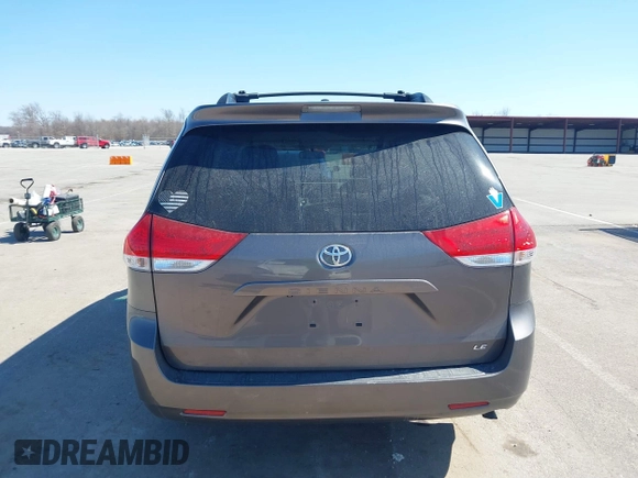 2012 Toyota Sienna LE AAS with VIN 5TDKK3DC8CS269924, listed as a IAAI auction lot 41764722 with 176,968 mi miles. Bid and sale history available at carsss.com. Image 16.
