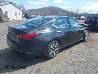 2019 Nissan Altima 2.5 SL with VIN 1N4BL4EV5KC203971, listed as a IAAI auction lot 41936198 with 122,766 mi miles. Bid and sale history available at carsss.com. Image 4.
