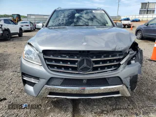 2014 Mercedes-Benz M 350 with VIN 4JGDA5JB6EA372418, listed as a Copart auction lot 60975265 with 134,387 mi miles and Salvage title. Bid and sale history available at DreamBid. Image 5.
