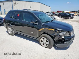 2017 Jeep Compass High Altitude with VIN 1C4NJCEA9HD151218, listed as a Copart auction lot 54198965 with 115,932 mi miles and Salvage title. Bid and sale history available at DreamBid. Image 4.