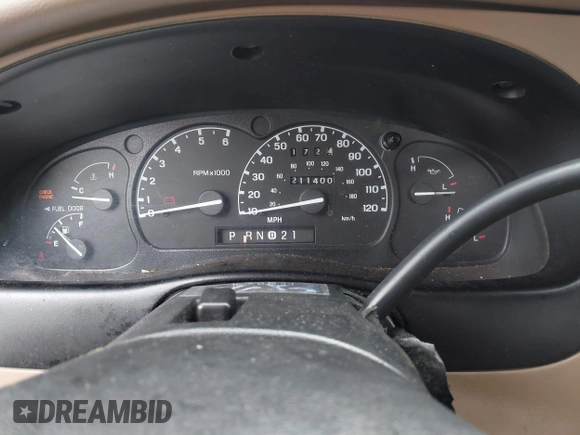 2000 Ford Ranger XLT with VIN 1FTZR15X1YTA00382, listed as a IAAI auction lot 42388377 with 211,400 mi miles and . Bid and sale history available at DreamBid. Image 7.