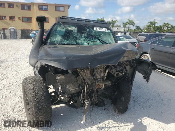 2020 Toyota 4Runner SR5 with VIN JTEBU5JRXL5813453, listed as a Copart auction lot 57989315 with Not provided miles and Non repairable. Bid and sale history available at DreamBid. Image 5.