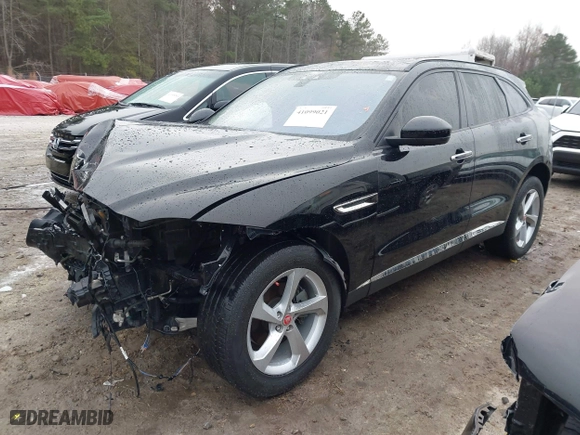 2018 Jaguar F-PACE 25t Premium with VIN SADCJ2FX0JA293960, listed as a IAAI auction lot 41099021 with 76,916 mi miles. Bid and sale history available at carsss.com. Image 19.
