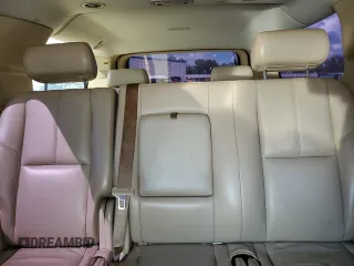 2007 GMC Yukon XL SLT z VIN 1GKFC16037R181233, wystawiony jako Copart lot #61639285 z przebiegiem 152 408 mil mil oraz Czysty tytuł • Clean title. Historia ofert i sprzedaży dostępna na DreamBid. Obrazek 10.