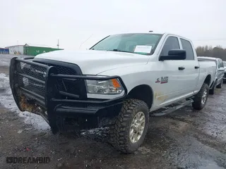 2018 Ram 2500 Tradesman with VIN 3C6UR5CL6JG148264, listed as a IAAI auction lot 41839450 with 107,852 mi miles. Bid and sale history available at carsss.com. Image 19.
