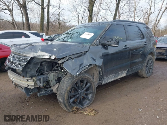 2018 Ford Explorer XLT z VIN 1FM5K8D87JGA91433, wystawiony jako IAAI lot #41038180 z przebiegiem 125 351 mil mil oraz . Historia ofert i sprzedaży dostępna na DreamBid. Obrazek 6.