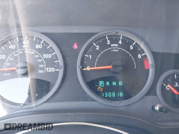2008 Jeep Patriot Sport with VIN 1J8FF28W58D547405, listed as a IAAI auction lot 42201516 with 130,818 mi miles. Bid and sale history available at carsss.com. Image 7.
