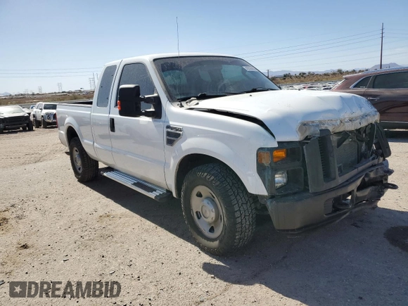 2008 Ford Super Duty F-250 SRW XL with VIN 1FTNX20568EE17694, listed as a Copart auction lot 45038695 with 32,272 mi miles and Salvage Title. Bid and sale history available at carsss.com. Image 4.