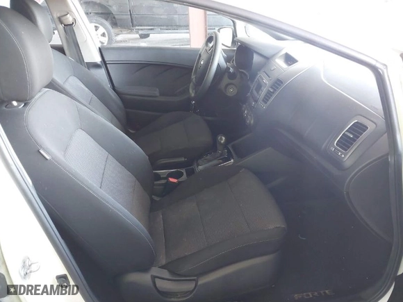 2018 Kia Forte LX with VIN 3KPFK4A74JE168739, listed as a IAAI auction lot 42035326 with 129,415 mi miles. Bid and sale history available at carsss.com. Image 5.