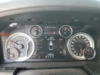 2015 Ram 1500 Big Horn z VIN 1C6RR6LT1FS676130, wystawiony jako Copart lot #57112565 z przebiegiem 113 575 mil mil oraz Szkoda całkowita • Salvage title. Historia ofert i sprzedaży dostępna na DreamBid. Obrazek 9.