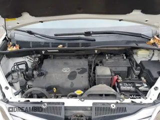 2016 Toyota Sienna Ltd with VIN 5TDDK3DC3GS129715, listed as a IAAI auction lot 40849430 with 138,724 mi miles. Bid and sale history available at carsss.com. Image 10.