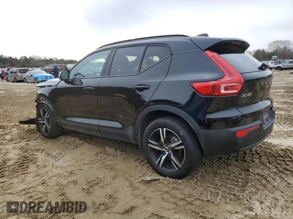 2024 Volvo XC40 Core Bright Theme с VIN YV4L12UK5R2334069, выставлен на аукционе Copart как лот 86729964 с пробегом 15 762 миль миль и Списание • Salvage title. История ставок и продаж доступна на DreamBid. Изображение 2.